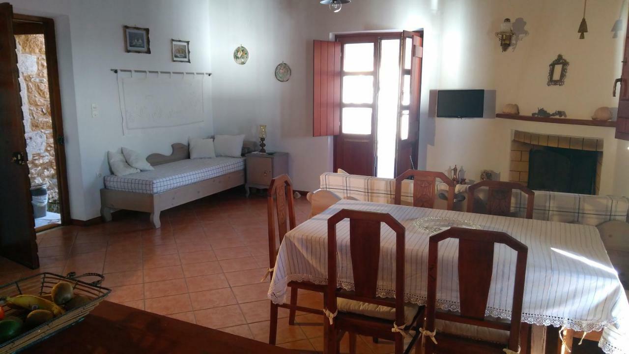 Wheelhouse Trachila Mani Villa Trakhila Exterior photo